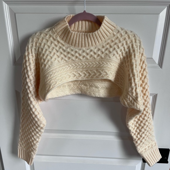 ASTR Imani Shrug - Medium NEW - Picture 2 of 4